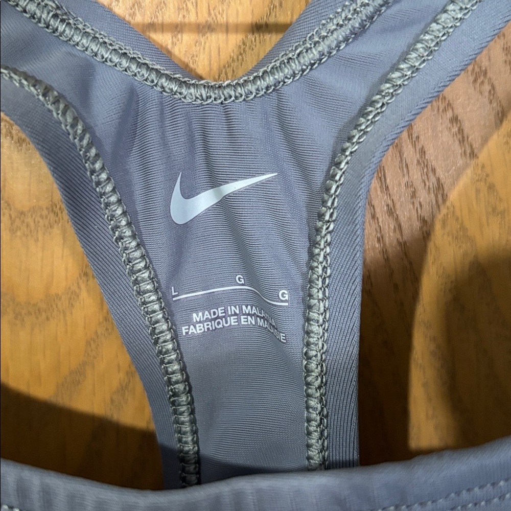 Nike Women's grey Sports Bra razorback large - Picture 2 of 5